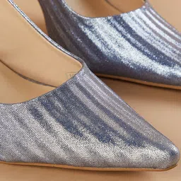 Ginger by Lifestyle Women Embellished Pointed Toe Block Heels Pumps image 5