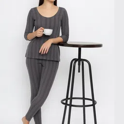 TRENDY RABBIT Women Round Neck Striped Thermal Set-picture-37