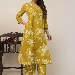 Nayo Floral Printed Pure Cotton Tunic & Palazzo Co-Ord Set image 2