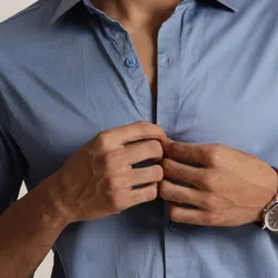 Uncluttered Closet Men Standard Slim Fit Solid Spread Collar Satin Formal Shirt image 3