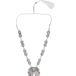 Sangria Oxidised Stone-Studded Jewellery Set image 2