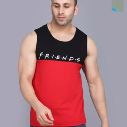 SLOWLORIS Men 2 Colourblocked Pockets Slim Fit T-shirt-image-85