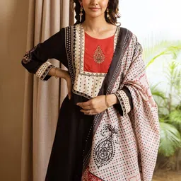 Aaghnya Ethnic Motifs Printed Straight Kurta With Trousers & Dupatta image 5