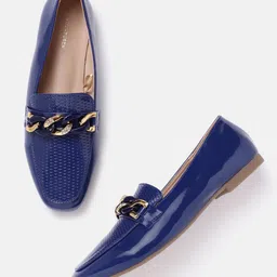 Van Heusen Woman Textured Loafers with Chain Detail-picture-32