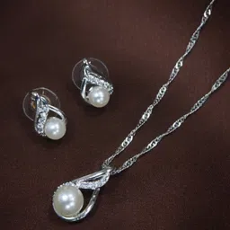 I Jewels Rhodium-Plated Pearl Stone Studded Jewellery Set-picture-25