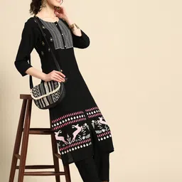 Sangria Floral Printed Regular Kurta with Trousers image 1