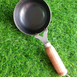 earthbound traditional cookware EarthBound Iron Tadka Pan with Wooden Handle image 2