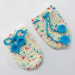 Little Peas Colour Blocked Handmade Crochet Designed Mittens - Multi Colour image 2