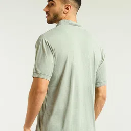 Beyoung Men Solid Polo Collar Cotton T-shirt image 2