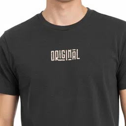 glitchez Typography Printed T-shirt image 3