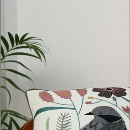 eyda White & Green Set of 2 Square Cushion Covers image 3