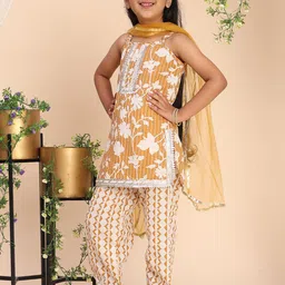 Cutiekins Girls Floral Printed Kurta with Palazzo & Dupatta image 2