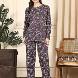Kanvin Abstract Printed Round Neck Night suit-picture-40