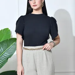 ZEUGEN Women Slit Sleeve Sheen Fitted Top image 4