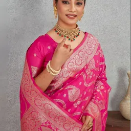 VASTRAAVEDAA Ethnic Motifs Zari Art Silk Banarasi Saree with Rich Pallu & Weaving Work image 3