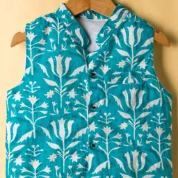 teentaare Teentare Cotton Woven Kurta Pajama & Jacket Set With Floral & Polka Dot Print - Turquoise & White image 2