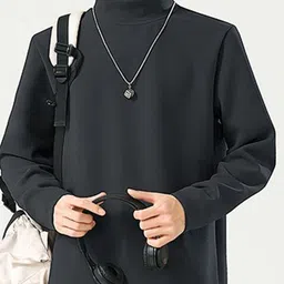 StyleCast x Revolte Men Sweatshirt image 2