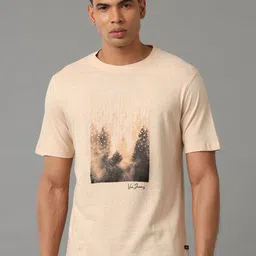 Voi Jeans Men Graphic Printed Round Neck Cotton T-shirt-picture-15
