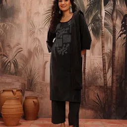 Sangria Yoke Design Pure Wool Kurta with Trousers & Dupatta image 2