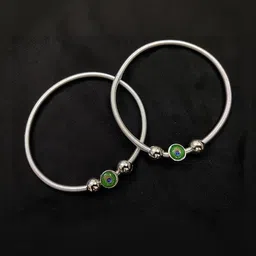 Lovemi Women Silver-Toned Spring Anklet with Peacock Feather Charms-image-62