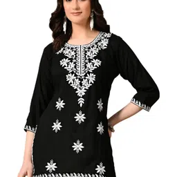 LIBOZA Women Black Cotton Kurtas-image-23
