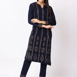 KEIKO Ethnic Motifs Printed Mandarin Collar Straight Kurta with Trousers image 1