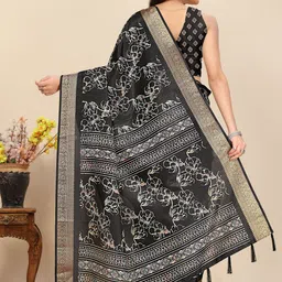 J 6 DESIGNER Ethnic Motifs Printed Saree With Blouse Piece image 5