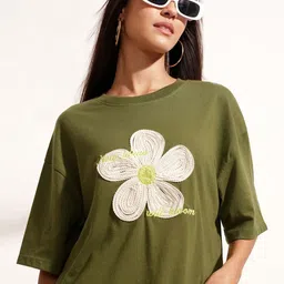 Street By Tokyo Talkies Women Floral Printed Round Neck Oversized T-shirt-image-17