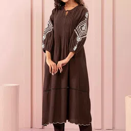 MISRI Women Floral Embroidered Kurta with Palazzo-image-50