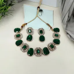 Women Click Artificial Stones Studded Square Shaped Jewellery Set image 1