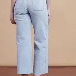 V-Mart Women Regular Fit Mid-Rise Jeans image 4