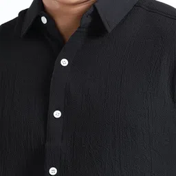 MOHICANS Men Solid Spread Collar Casual Shirt image 5