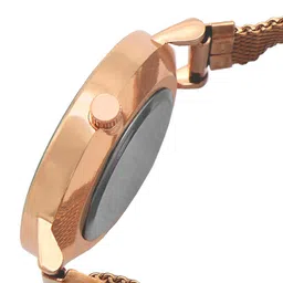 JOKER & WITCH Women Gold-Toned & Black Stand By Me Love Stack Watch Gift Set JWLS197 image 3