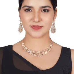 Women Click Stones Studded Jewellery Set image 3