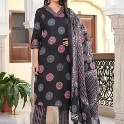 HERE&NOW Women Ethnic Motifs Printed Regular Aari Work Kurta with Trousers & With Dupatta image 2