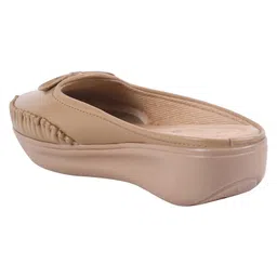 Shoetopia Bow Applique Detailed Wedge Sandals - Beige image 3