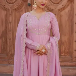 CaniBani Women Ethnic Motifs Embroidered Panelled Thread Work Kurta with Trousers & With Dupatta image 5