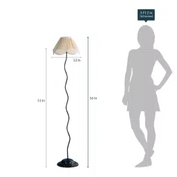 Tucasa NTU-101 B-22 Floor Lamp with Metal Base (Beige) image 3