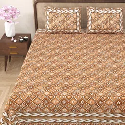 Myntra Elegant Homes Brown & White Floral Cotton 180TC Double King Bedsheet Set-2.75mx2.2m-picture-19