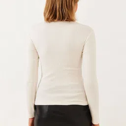 BIANCO LUCCI Women Cut Outs T-shirt image 5