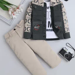 Fourfolds Cotton Blend Woven Full Sleeves Typography Printed Jacket & Trouser Set With Tee - Grey-picture-11