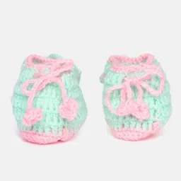 MayRa Knits Animal Face Designed Hand Knitted Woollen Booties - Green image 3