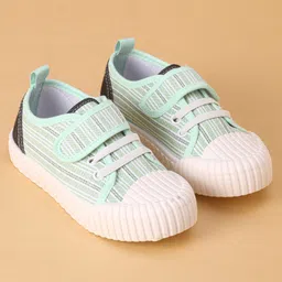 Cute Walk by Babyhug Casual Shoes With Velcro Closure - Green image 2
