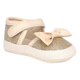 Baby Moo Bow Applique Detailed & Self Designed Anti Skid Sandals - Beige image 5