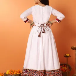 Sangria Printed Lehenga With Choli image 4