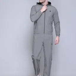 Deefab Stylish Zipper Tracksuit image 3
