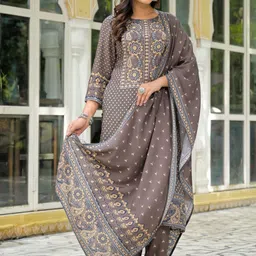 VASVI Ethnic Motifs Printed Round Neck Kurta With Trousers & Dupatta image 2