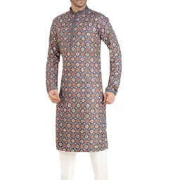 ARRUGA Men Floral Embroidered Kurta with Pyjama image 2