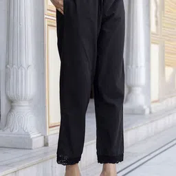 Pistaa Floral Printed Mandarin Collar Pure Cotton A-Line Kurta with Trouser image 3