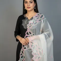 Sangria Women Embroidered Thread Work Dupatta image 4